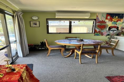 Photo of property in 136 Holborn Drive, Stokes Valley, Lower Hutt, 5019