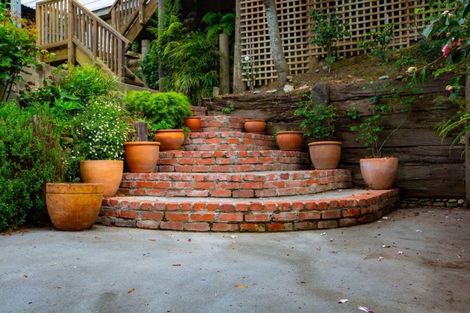 Photo of property in 32 Renwick Place, Nelson South, Nelson, 7010