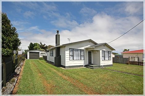 Photo of property in 22 Edinburgh Terrace, Foxton Beach, Foxton, 4815