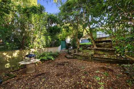 Photo of property in 6 Duval Grove, Tawa, Wellington, 5028