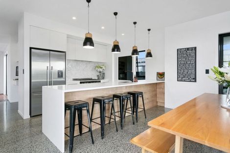 Photo of property in 3 Alan Livingston Drive, Cambridge, 3434