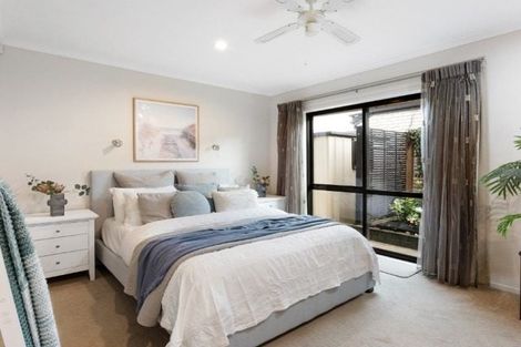 Photo of property in 405b Devonport Road, Tauranga South, Tauranga, 3112