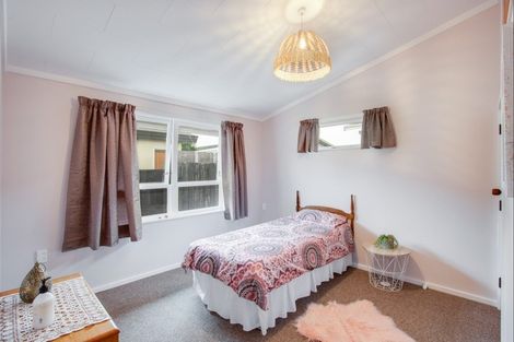 Photo of property in 129 Gloucester Street, Taradale, Napier, 4112
