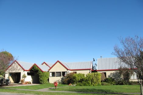 Photo of property in 5 Rush Place, Havelock North, 4130