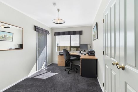 Photo of property in 29 Chartwell Drive, Crofton Downs, Wellington, 6035