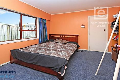 Photo of property in 66 Christmas Road, Manurewa, Auckland, 2102