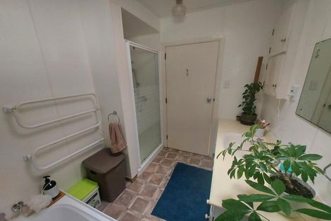 Photo of property in 2 Crawford Crescent, Te Kamo, Whangarei, 0112