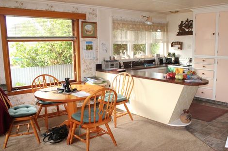 Photo of property in 77 Taward Street, Oamaru North, Oamaru, 9400