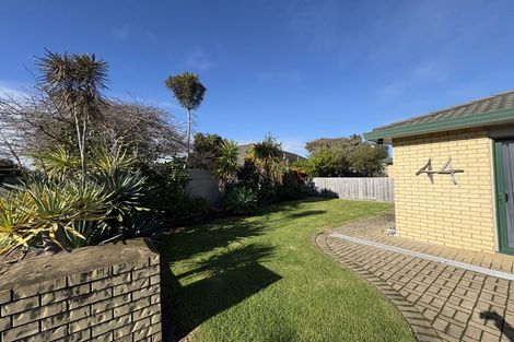 Photo of property in 44 Harbour Road, Ohope, 3121