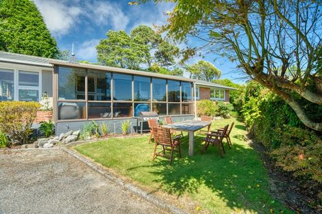 Photo of property in 37 Main South Road, Karoro, Greymouth, 7805