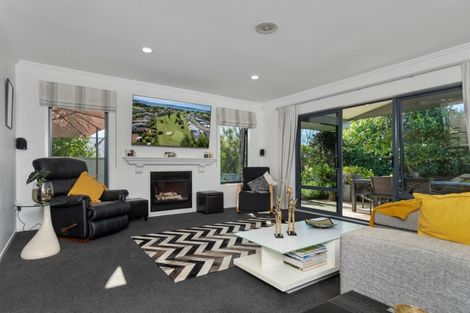 Photo of property in 13 Parkland Rise, Omokoroa, 3114