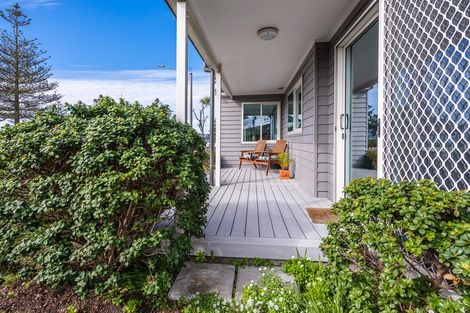 Photo of property in 16 Ferguson Avenue, Westshore, Napier, 4110