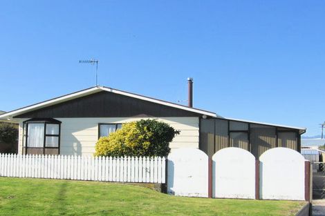 Photo of property in 24 Andresen Street, Foxton Beach, Foxton, 4815