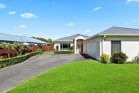 Photo of property in 37 Church Road, Pukete, Hamilton, 3200