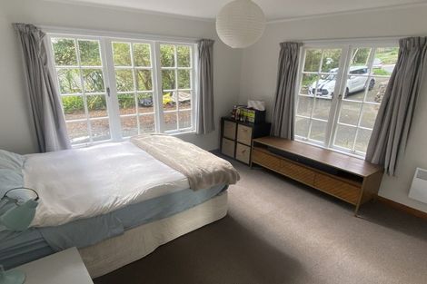 Photo of property in 105 Takahe Road, Titirangi, Auckland, 0604