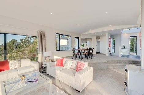 Photo of property in 4 Gardenhill Lane, Redcliffs, Christchurch, 8081