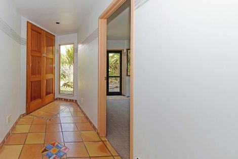 Photo of property in 880 Scenic Drive, Swanson, Henderson, 0781