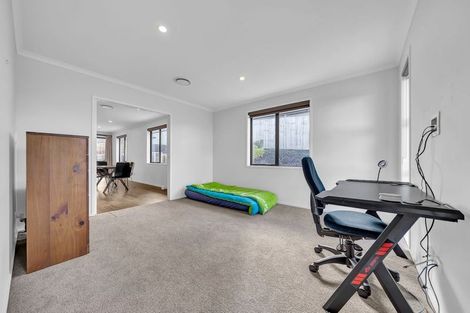 Photo of property in 26 Peacock Place, Pokeno, 2402