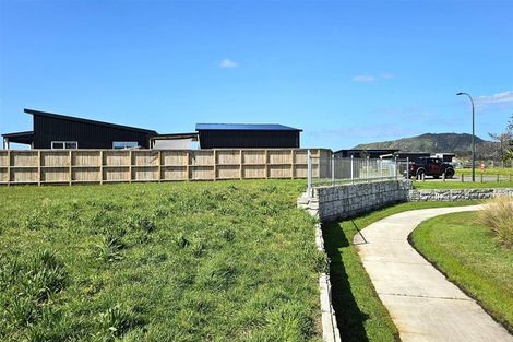 Photo of property in 116 Takapu Close, Matarangi, 3592