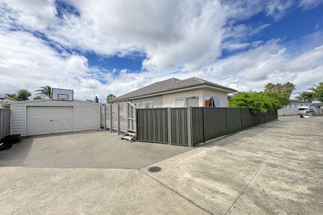 Photo of property in 3 Cassino Crescent, Onekawa, Napier, 4110