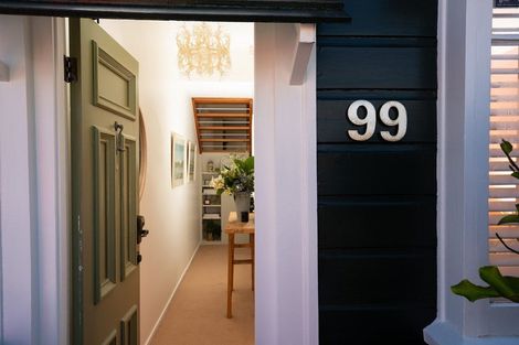 Photo of property in 99 Pirie Street, Mount Victoria, Wellington, 6011