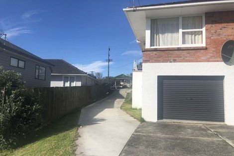 Photo of property in 61 Ocean View Road, Hillcrest, Auckland, 0627