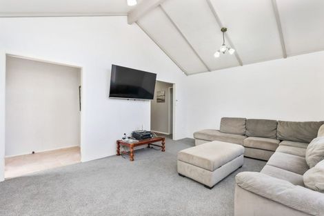 Photo of property in 4 Mckinley Place, Nawton, Hamilton, 3200