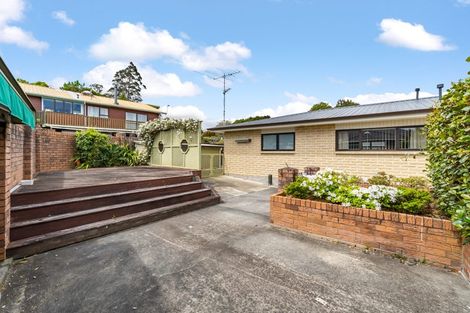 Photo of property in 7 King Charles Drive, Kingsley Heights, Upper Hutt, 5018