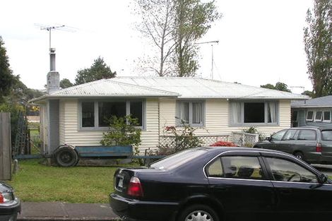 Photo of property in 77 Bond Crescent, Forrest Hill, Auckland, 0620