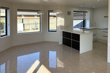 Photo of property in 3 Bezar Green, Aidanfield, Christchurch, 8025