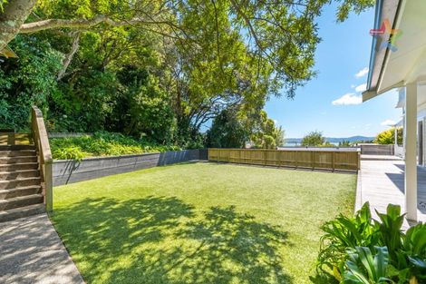 Photo of property in 8g Tawa Street, Eastbourne, Lower Hutt, 5013