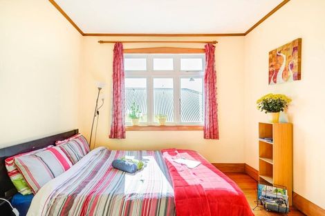 Photo of property in 57 View Road, Houghton Bay, Wellington, 6023