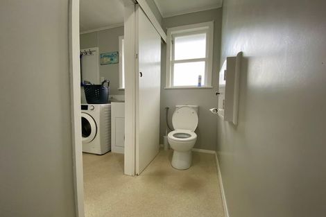 Photo of property in 1020 Tremaine Avenue, Roslyn, Palmerston North, 4414