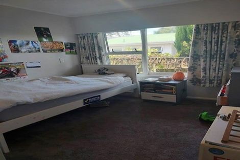 Photo of property in 76 Gray Avenue, Paraparaumu Beach, Paraparaumu, 5032