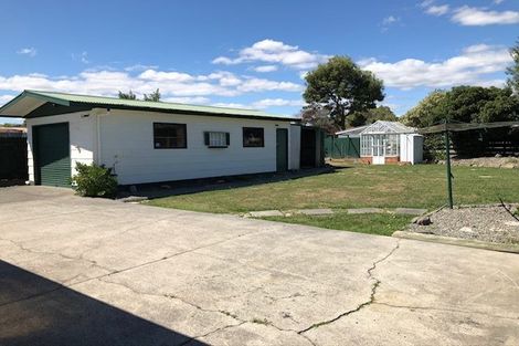 Photo of property in 50 Rhodes Drive, Kelvin Grove, Palmerston North, 4414
