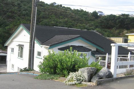 Photo of property in 52 Happy Valley Road, Owhiro Bay, Wellington, 6023
