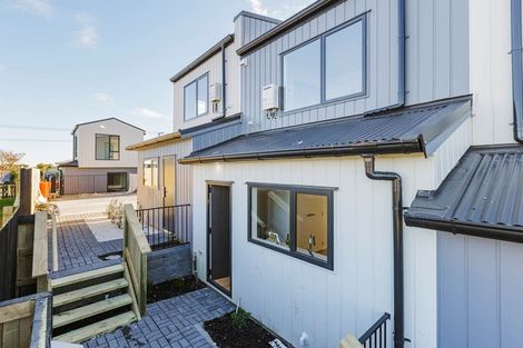 Photo of property in 28d Friedlanders Road, Manurewa, Auckland, 2102