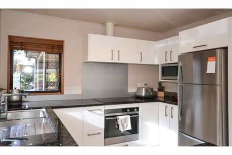 Photo of property in 21a Fairway Drive, Kerikeri, 0230