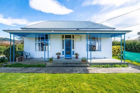 Photo of property in 2 Point Bush Road, Waimate, 7924