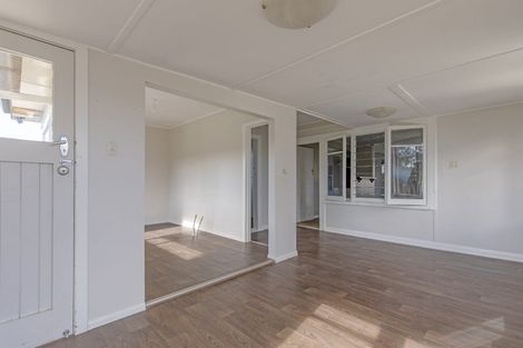 Photo of property in 12 Woburn Street, Waipukurau, 4200