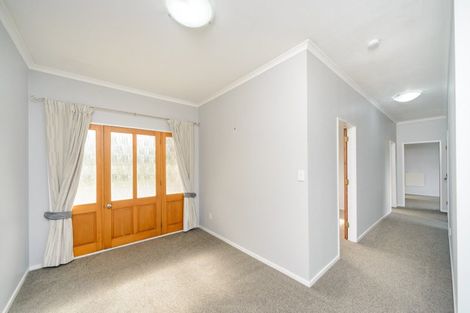 Photo of property in 32 Hillcrest Road, Ashhurst, Palmerston North, 4470