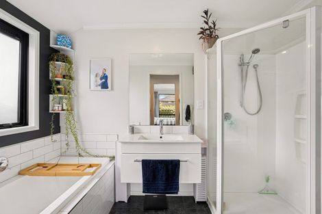 Photo of property in Lakefield Estate, 80 Kent Street, Kingston, 9793