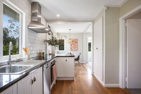 Photo of property in 58 Gordon Road, Plimmerton, Porirua, 5026