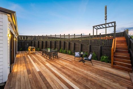 Photo of property in 187 Te Oneroa Way, Long Bay, Auckland, 0630