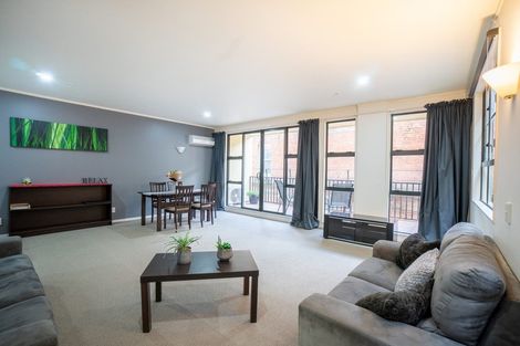Photo of property in Maddison Apartments, 1/6f Queen Street, Palmerston North, 4410