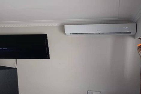 Photo of property in 43 Scenic Drive, Hillpark, Auckland, 2102