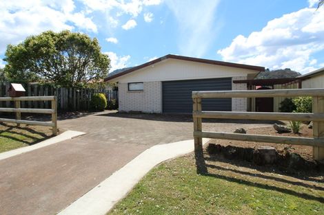 Photo of property in 1a Island View Road, Western Heights, Rotorua, 3015