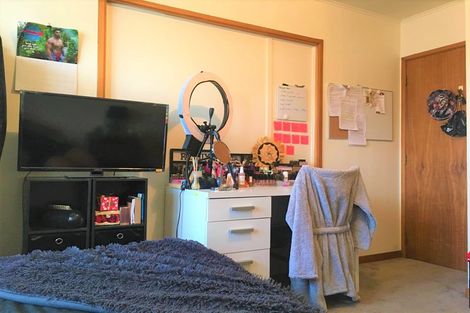 Photo of property in 120 Gray Avenue, Papatoetoe, Auckland, 2024