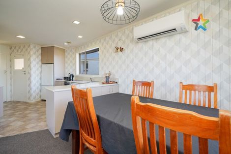 Photo of property in 11 Edinburgh Crescent, Waikiwi, Invercargill, 9810