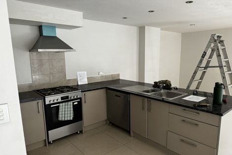 Photo of property in 3/4 Littler Place, Hamilton East, Hamilton, 3216